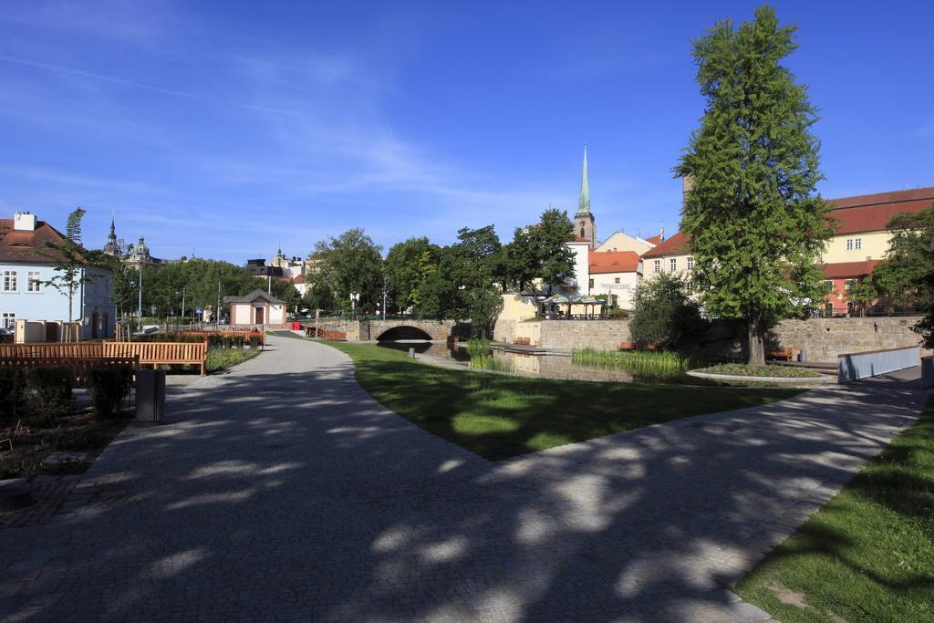 U Zvonu Hotel Plzeň Exterior foto