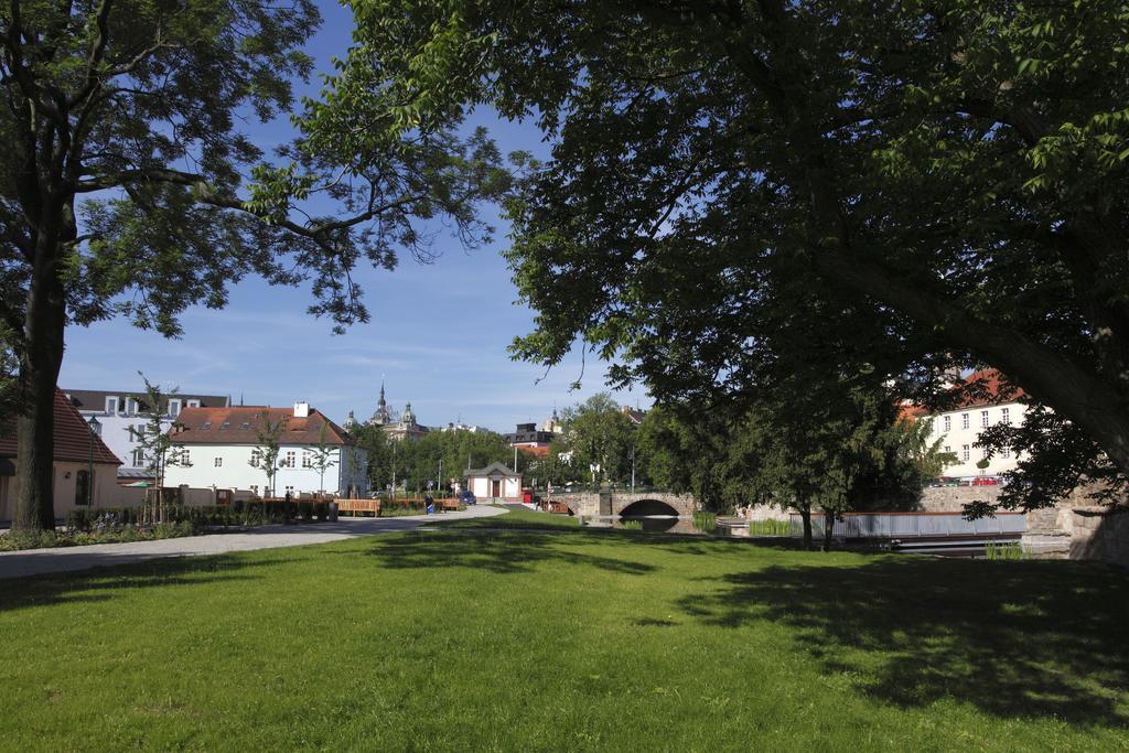 U Zvonu Hotel Plzeň Exterior foto
